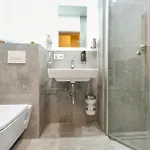 Xzllenz 50